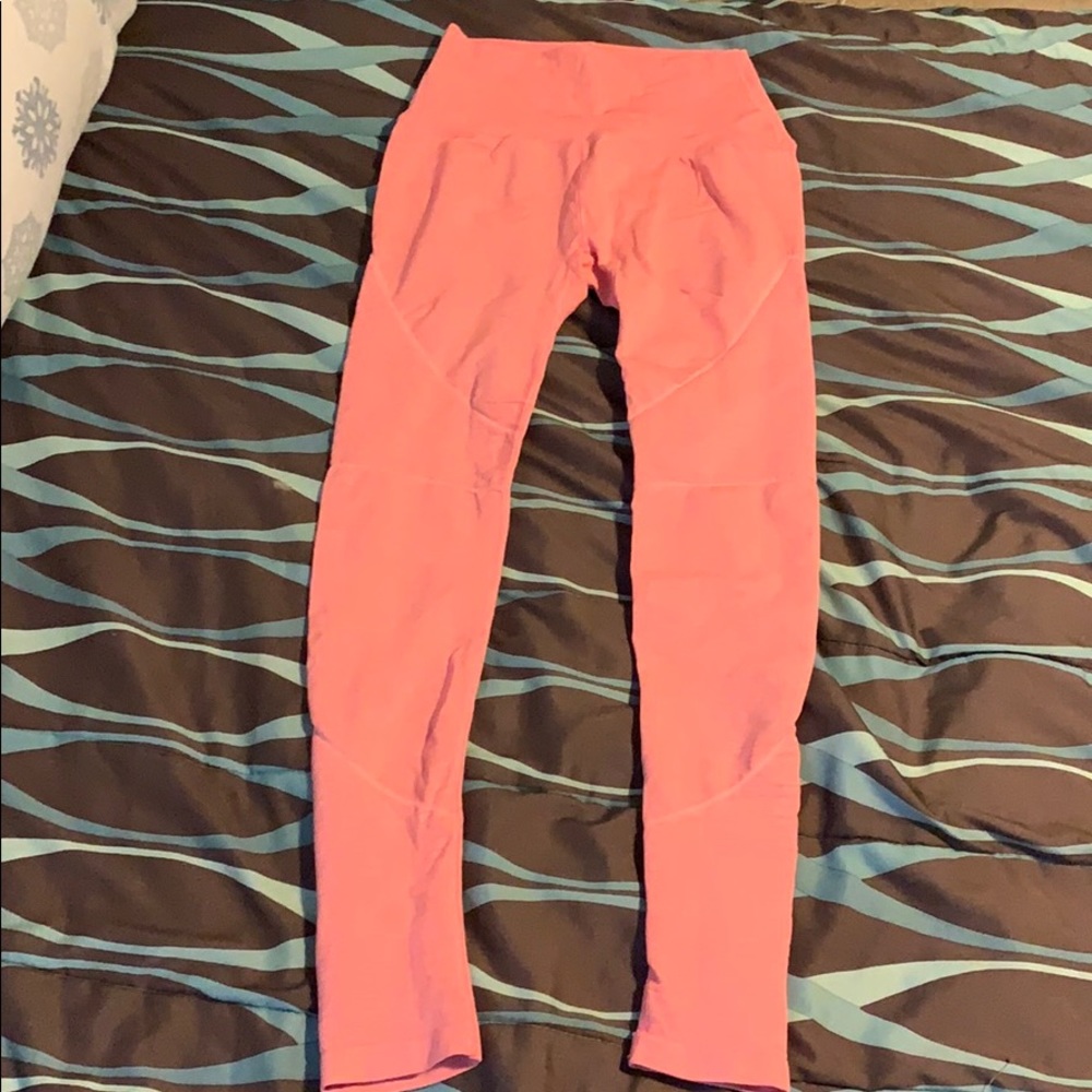 Alphalete Ankle length leggings